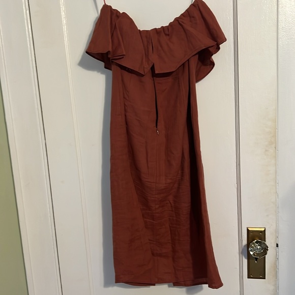 Vici linen button front strapless midi dress - Picture 8 of 9